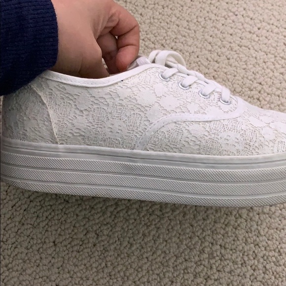 Crochet platform sneakers - Picture 4 of 4